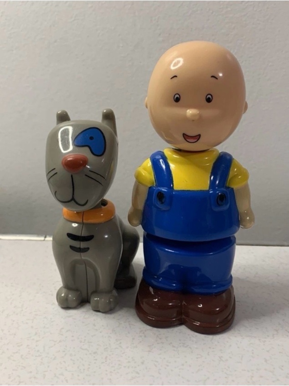 Caillou and Gilbert Cat Interchangeable Buildable Toy Action Figures